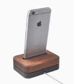 iPhone dock - Image 3